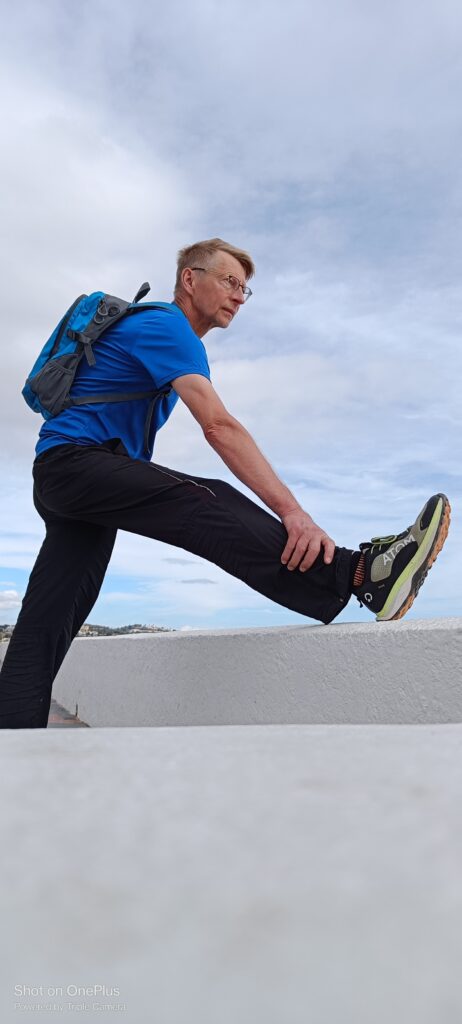 Tämän kuvan alt-attribuutti on tyhjä; Tiedoston nimi on Hannu_x-462x1024.jpg